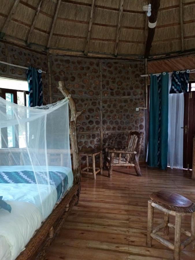 Chimpanzee Capital Safari Lodge Bigodi Zewnętrze zdjęcie